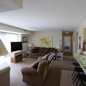 Holiday home Phoenix 406 - A Wave From It, Ocean City